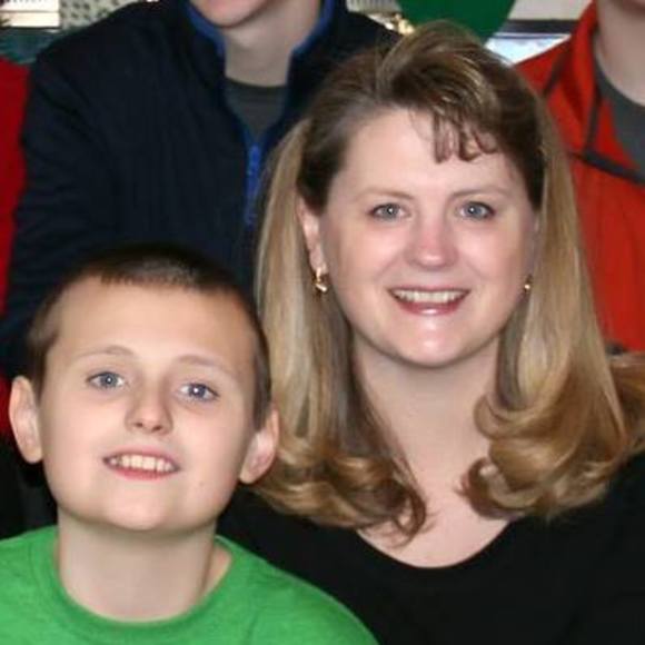 Meet your Posher, Holly - Picture 1 of 1